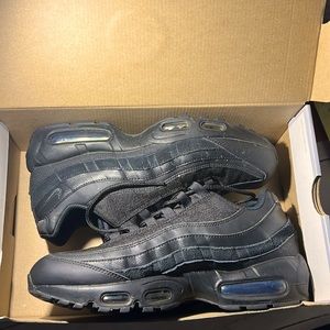 Air Max 95 / Black